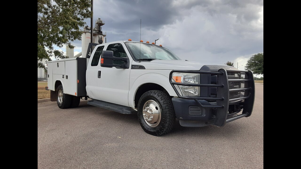 Ford F-350 Mechanic Utility Truck