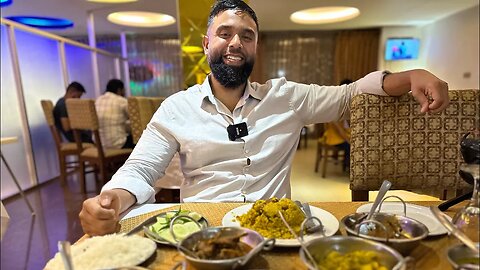 Bengali Wedding 🇧🇩 & Slap Up Meal! Experience BANGLADESH with me!
