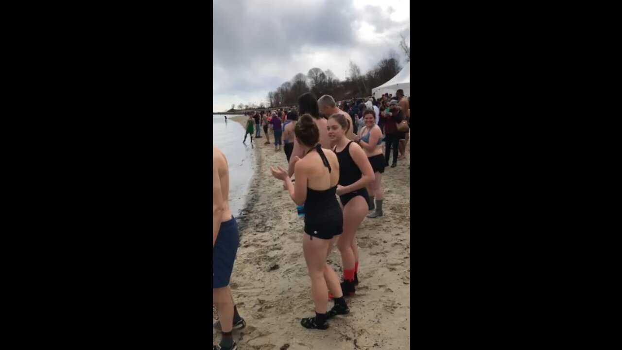 Camp sunshine polar dip