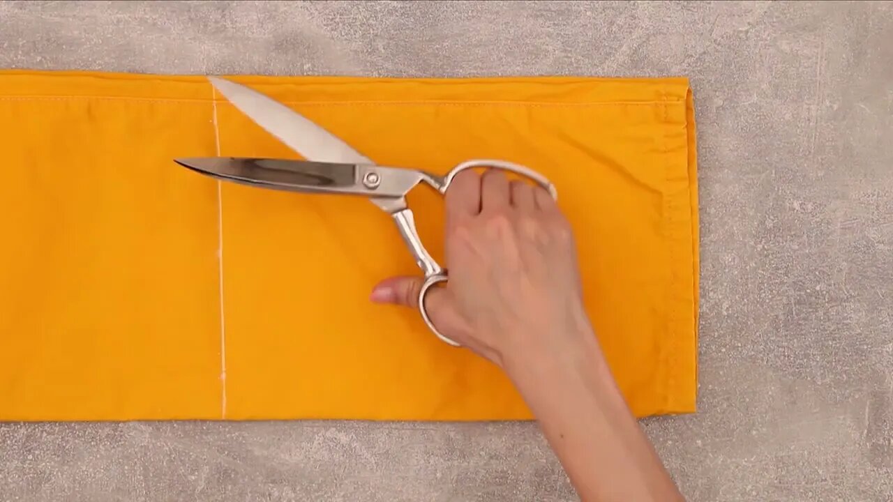 I sewed a fancy bag out of fabric leftovers - quickly and simple!