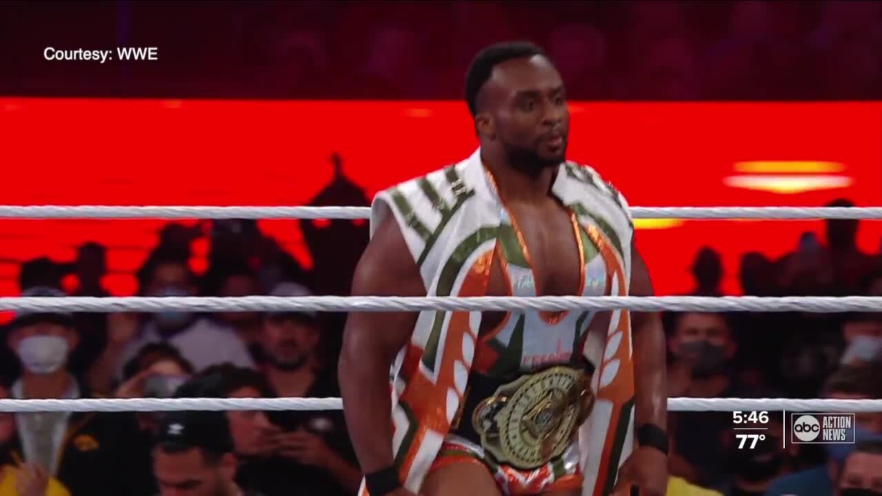 WWE Superstar 'Big E' helps Feeding Tampa Bay