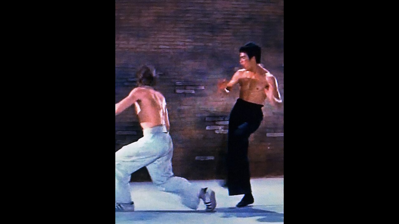 Cross kick Studio Films Bruce Lee way of Dragon