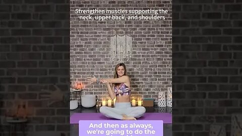 yoga neck and shoulder stretches to loosen up #yoga #neckstretch #shoulderstretch