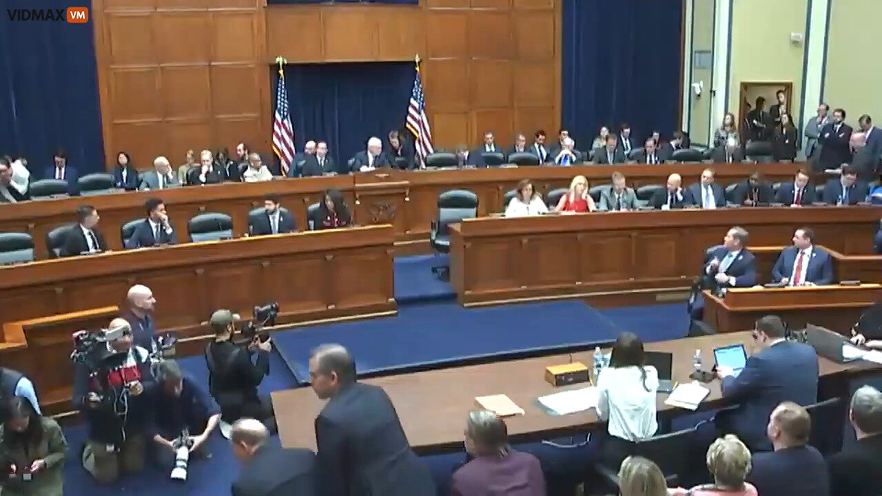 Hunter Biden Storms Out Of Congressional Hearing When Republicans Call For His Arrest