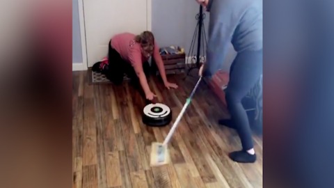 Olympic spirit! Living room curling with iRobot and broom - ABC15 Digital