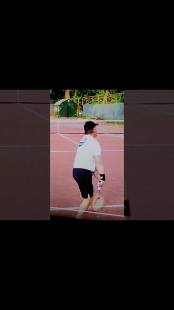 camera smash with tennis serve