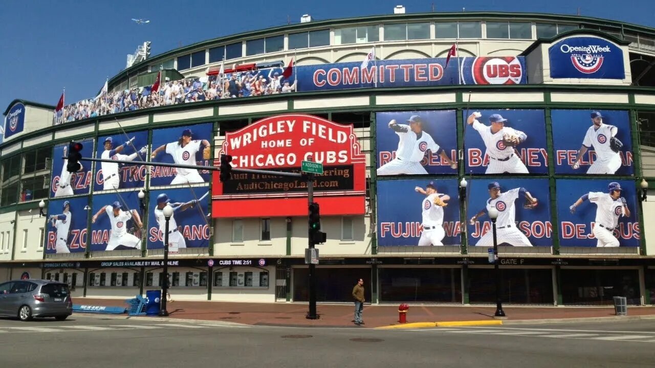 Wrigley Field Skycam LIVESTREAM Chicago