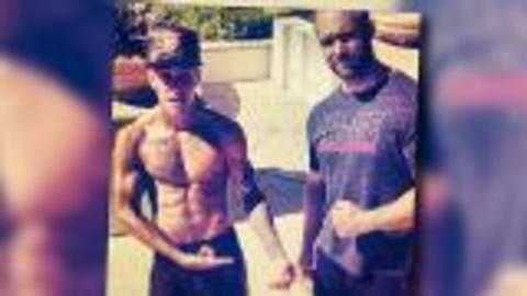 Pop Social - Bieber's Getting Buff!