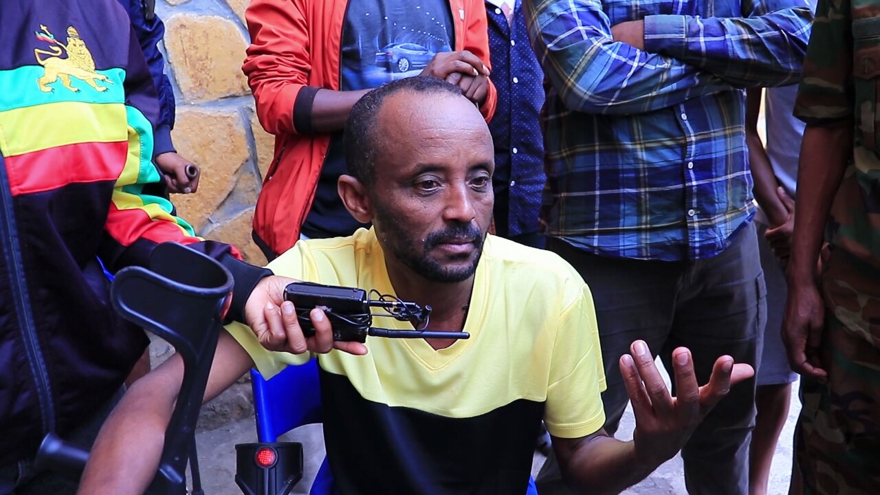 እየተገደልን እና እየተፈናቀልን ጦርነቱ ለምን እንዳቆመ ጠይቁልን - በጎንደር ሆስፒታል የሚገኙ ቁስለኞች