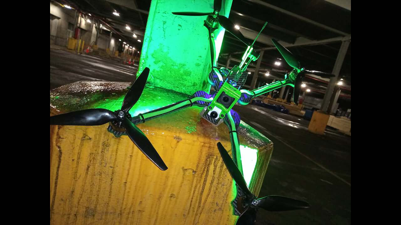 The eVo10" FPV drone frame is crash test.