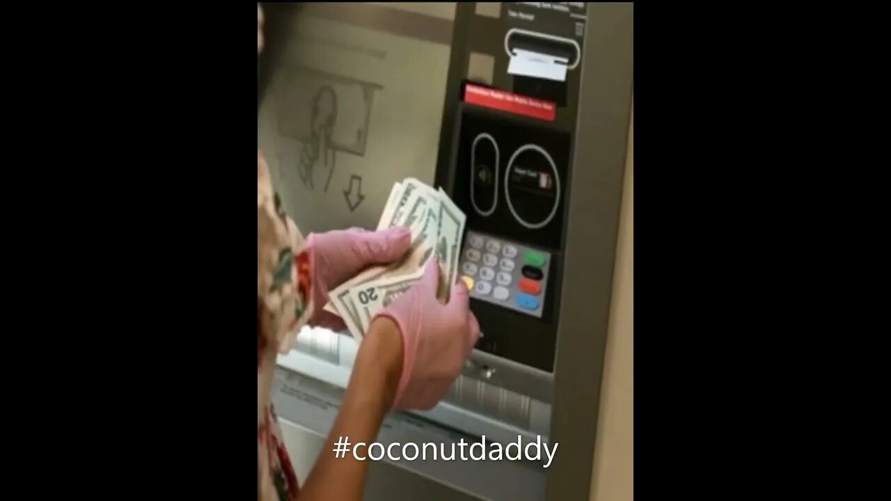Bank Doubles Withdrawals Reaction #shorts