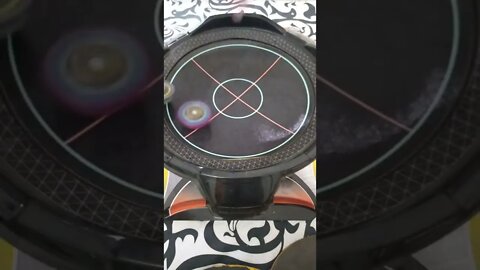 batalha de beyblade belial vs joker (o que aconteceu aqui? 😲🤔)