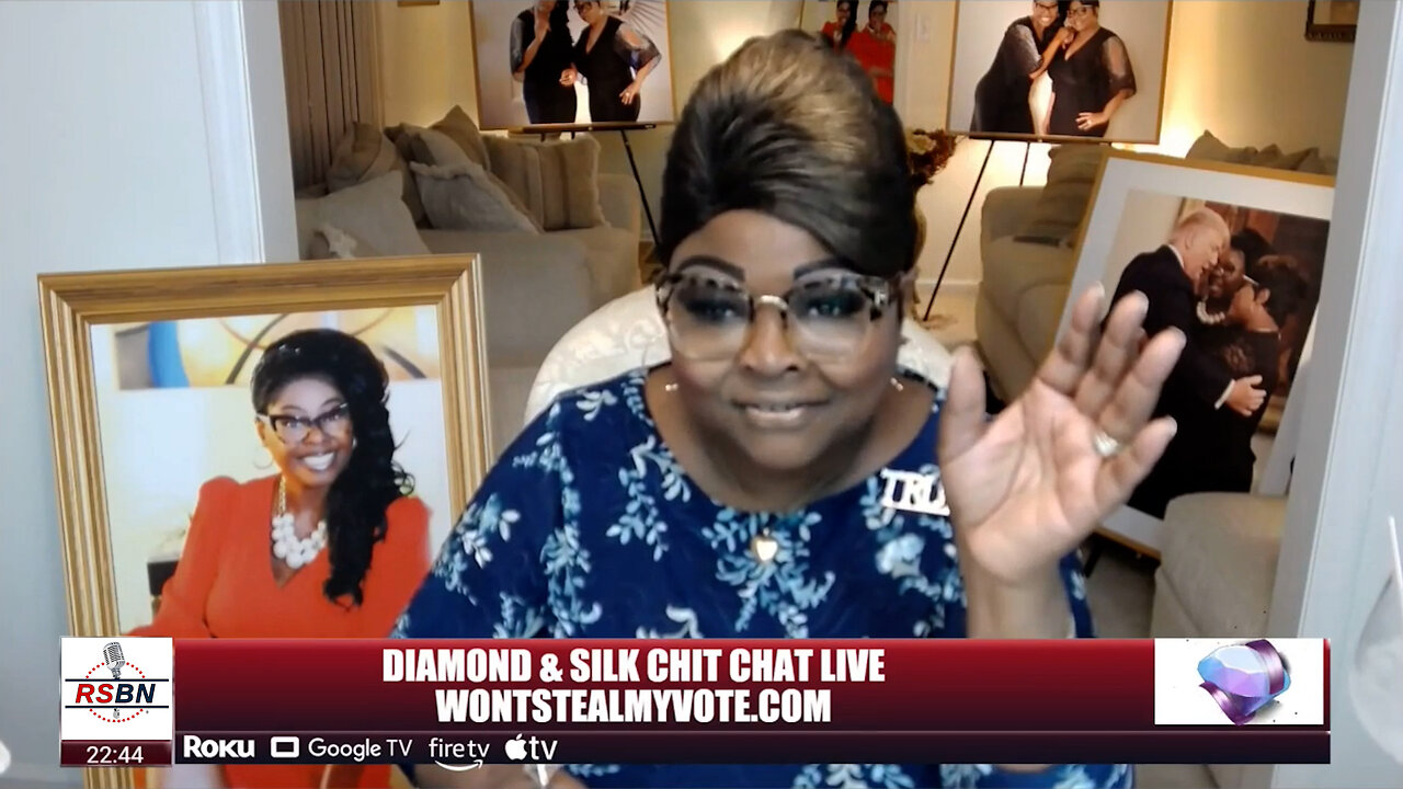 The Glitch Do you believe the Glitches are Deliberate or a Coincident | Diamond & Silk - 10/31/24