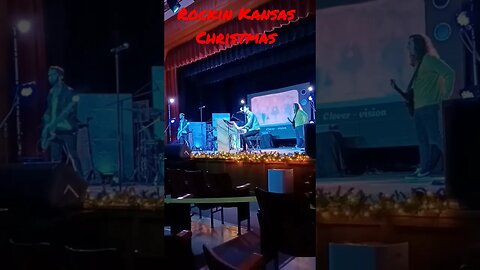 Cloverton Rocks Kansas!