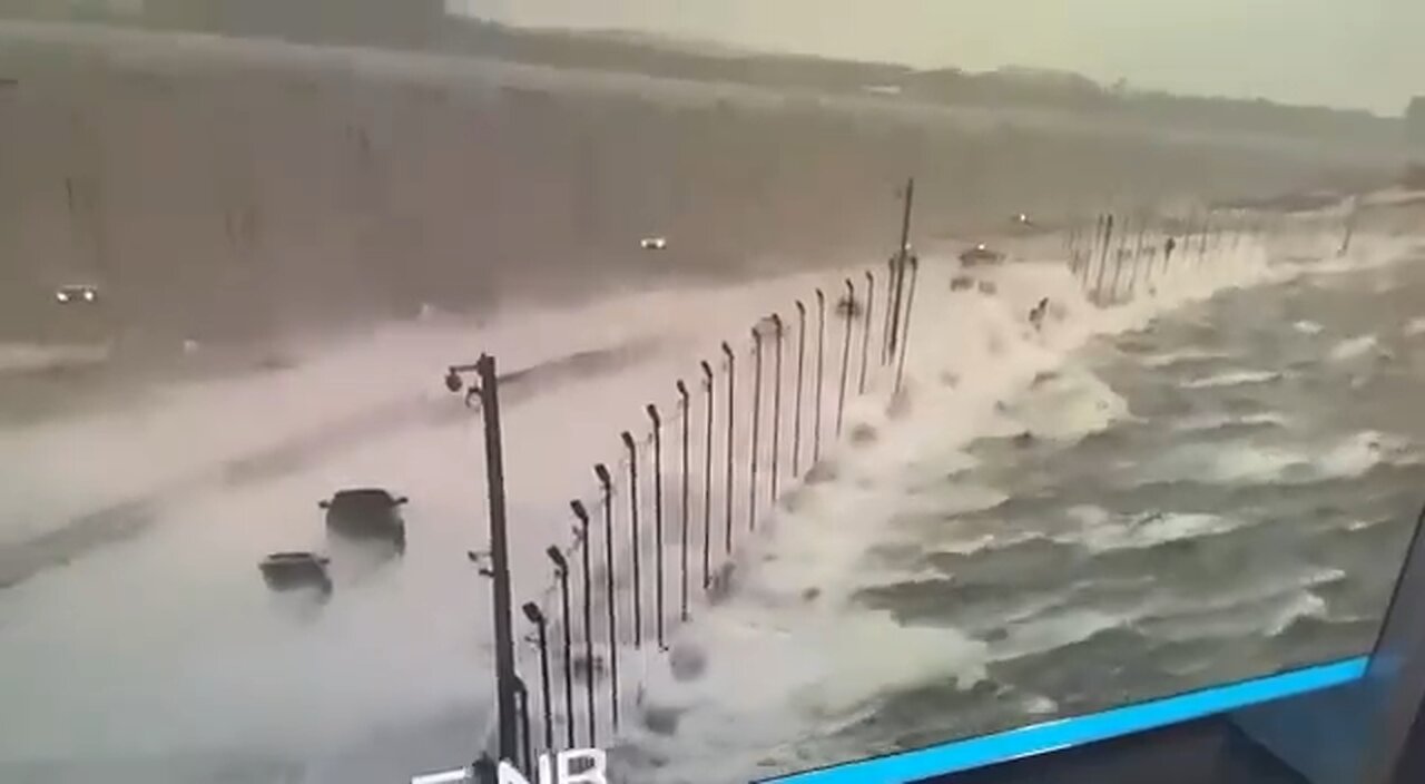 The Florida Highway Patrol shut down the Howard Frankland Bridge in anticipation of Hurricane Helene