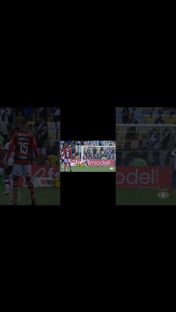 BOLA NA TRAVE DO ARRASCAETA NO CLÁSSICO!!!