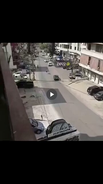 Runaway horse hits a car