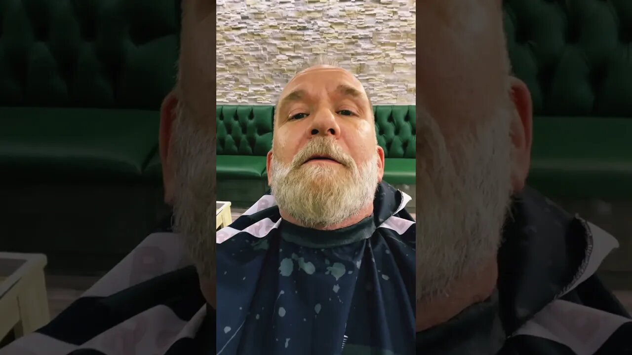 Beard to beardless in 12 seconds π§ββοΈπΆβπ«οΈπΆ