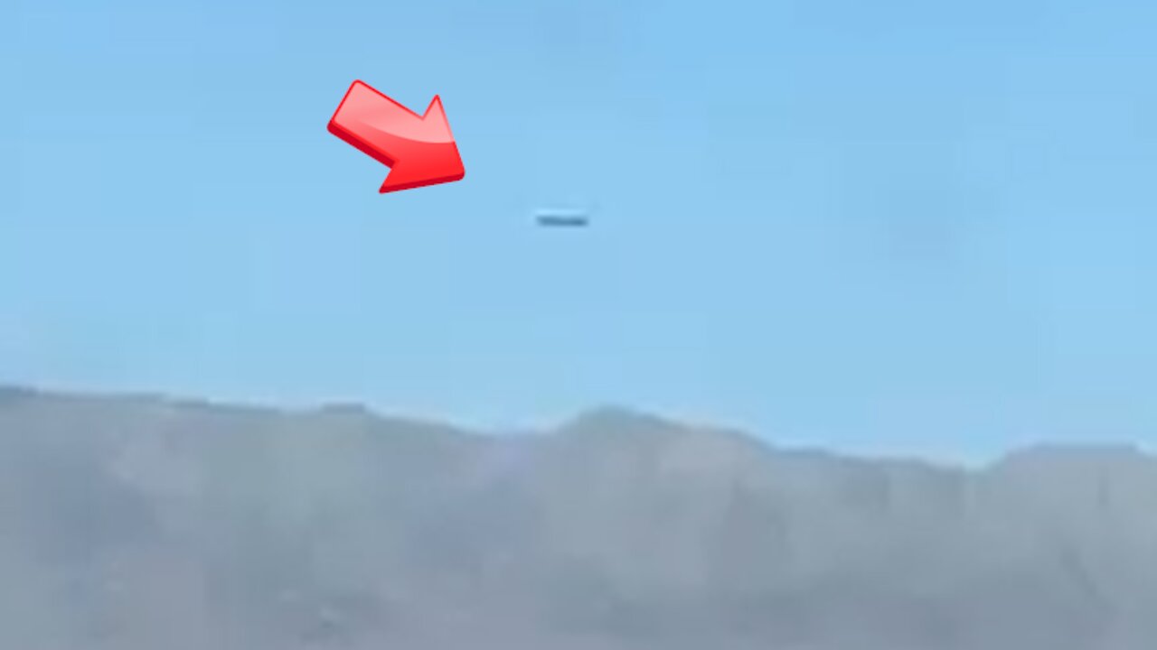 Witnessed a strange black floating object on top of a mountain at the back of the city [space]