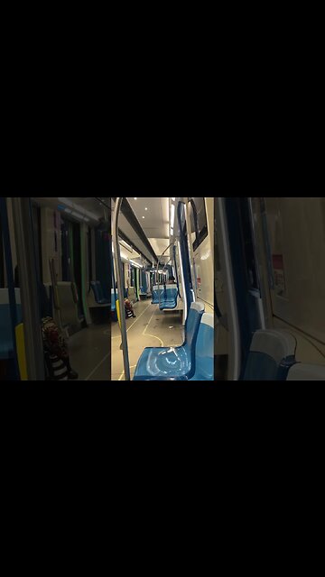 Super Clean Montréal metro #montreal #viralvideo #traintravel #travel