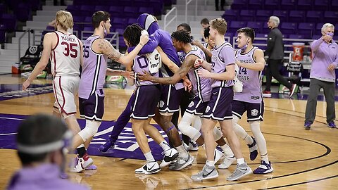 Daily Delivery | How Mike McGuirl and the Wildcats beat No. 7 Oklahoma | February 24, 2021