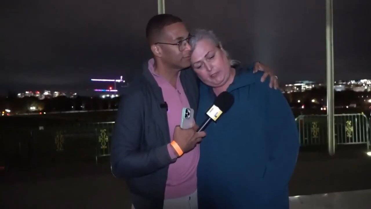 Don Lemon Gives A Hug To A Terrified Transgender Woman