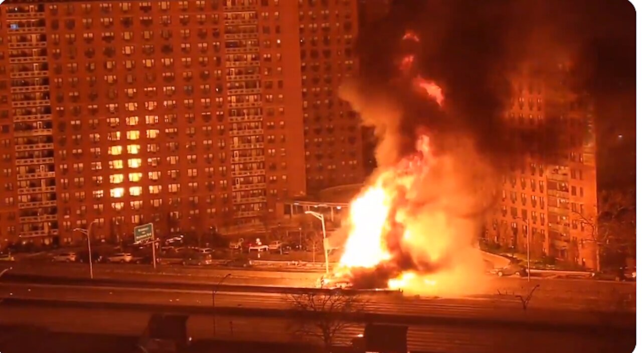 New York truck on Fire