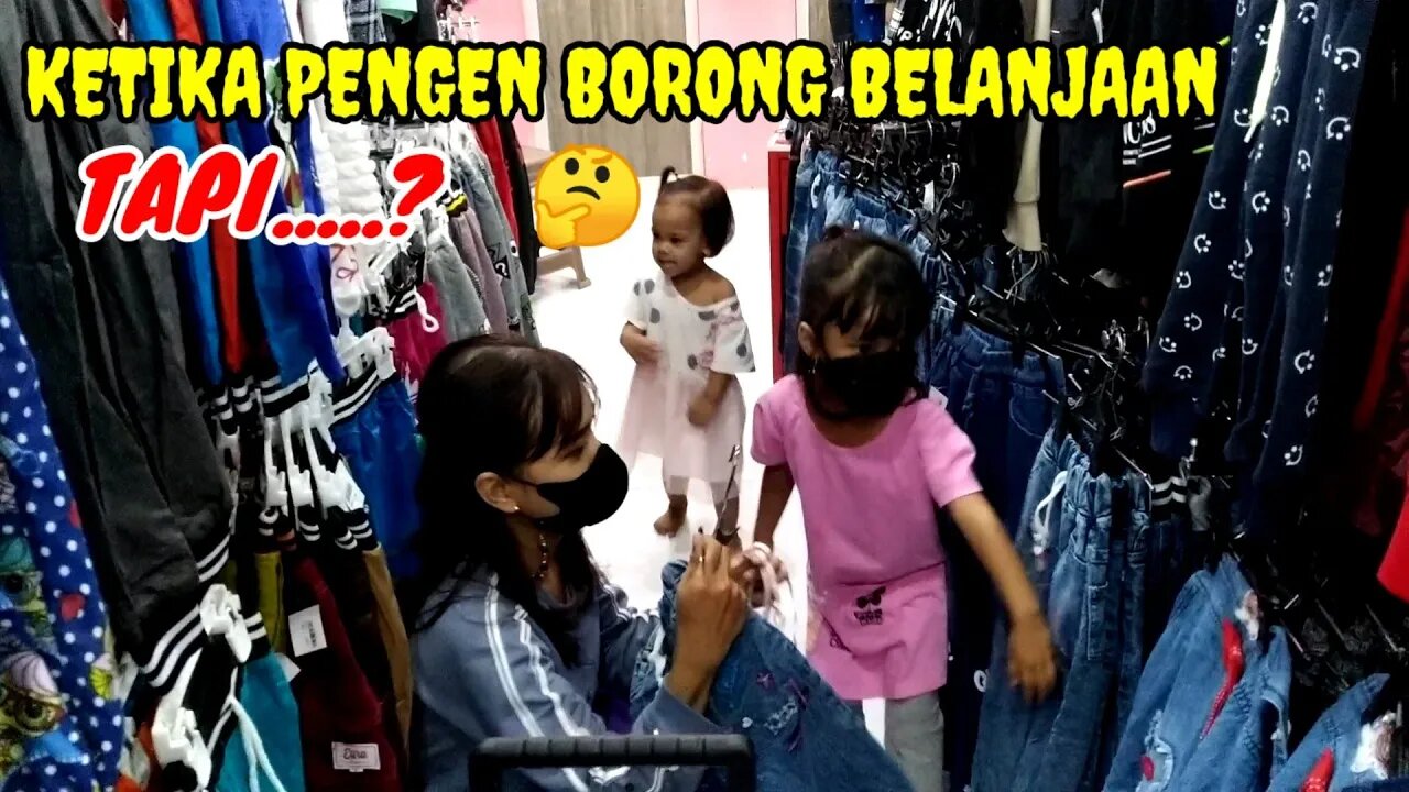 BELANJA DI AWW SRENGAT BERSAMA ANAK ISTRI ~ ISINYA LENGKAP ~ BAJU CELANA KAOS MAINAN ALAT TULIS DLL