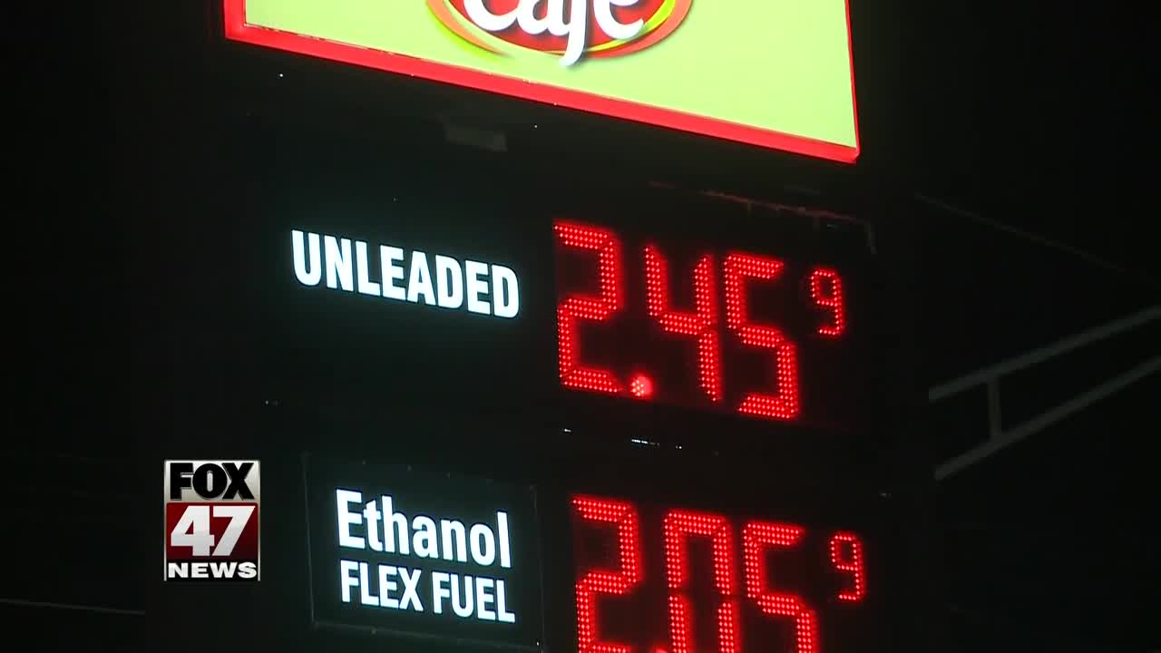 Gas prices expected to go even lower before the holidays