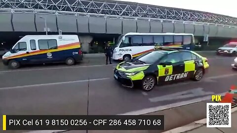 AEROPORTO DE BRASILIA - ANTES E DURANTE A CHEGADA DE BOLSONARO