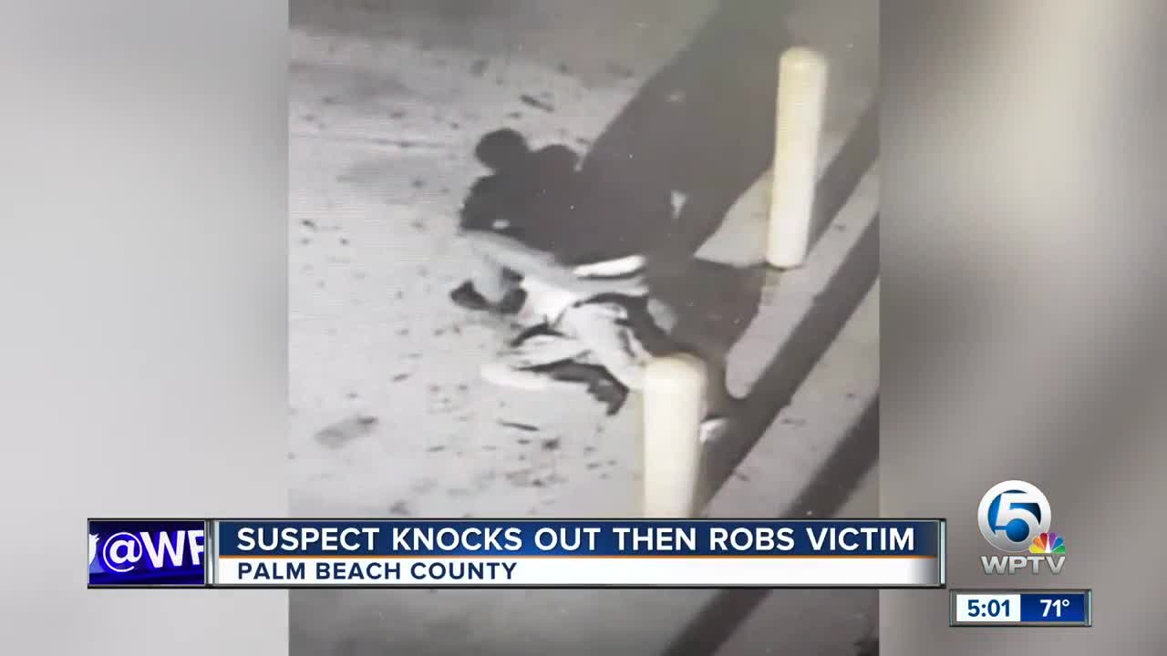 Crook knocks out, robs, drags man in suburban West Palm Beach