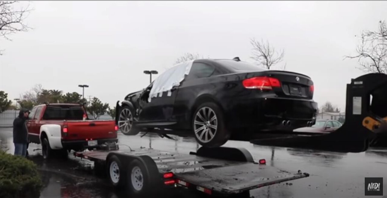 REBUILDING M3 BMW IN 8 MINUTES!
