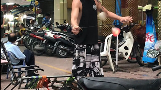 Juggling Performance By Street Artist | FASCINATING ART FORM