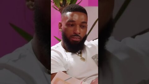 Black man loves sisters lol