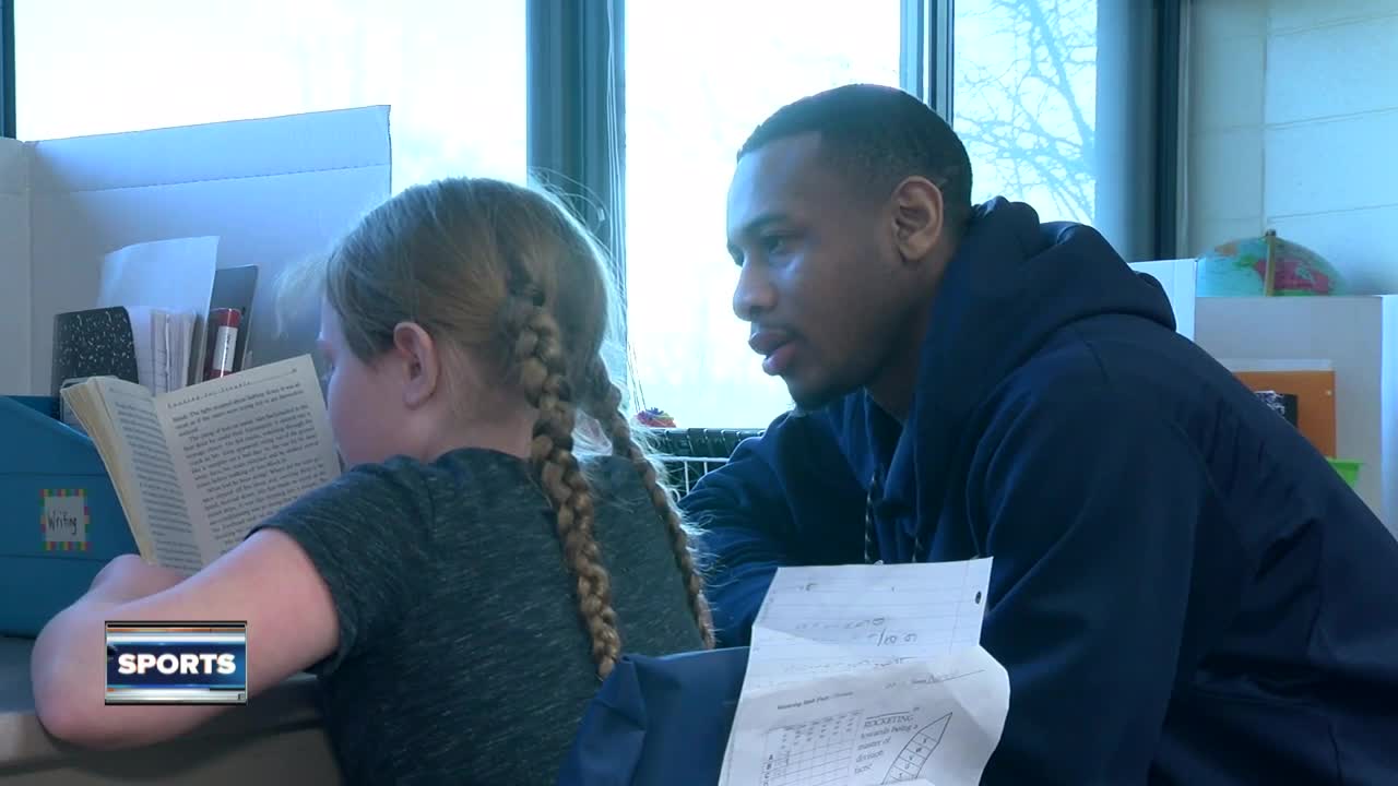 Carroll University players inspiring literacy off the court