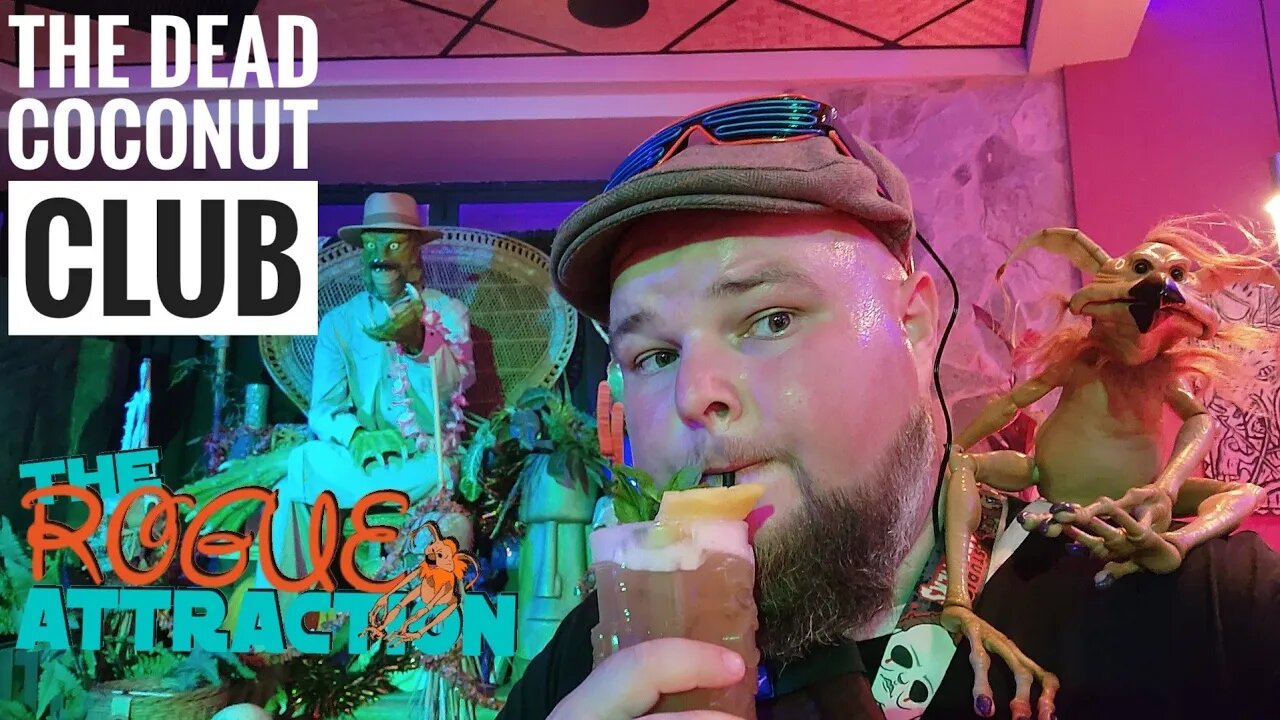 Universal Studios Orlando The Dead Coconut Club | Haunted Tiki Bar