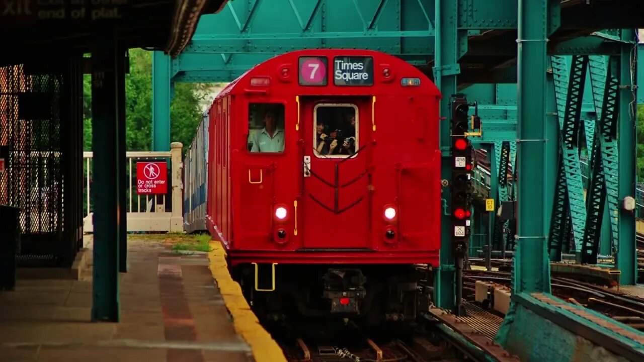The R33ML NYC Subway Car Slideshow - Volume 2(Redbird Month)