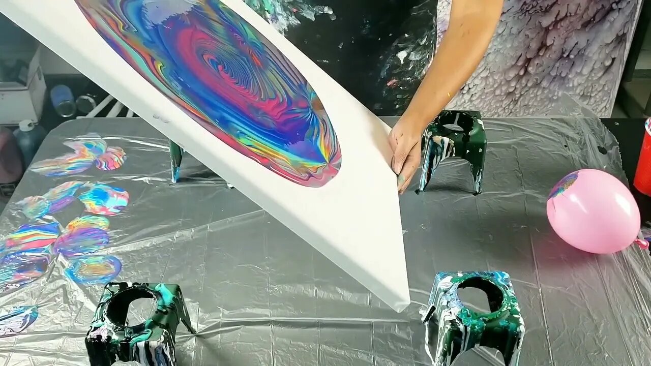 Balloon Smash Wrecked Ring Pour - Acrylic Pouring