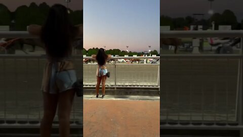 My Girlfriend loves the Racetrack 😎🐎