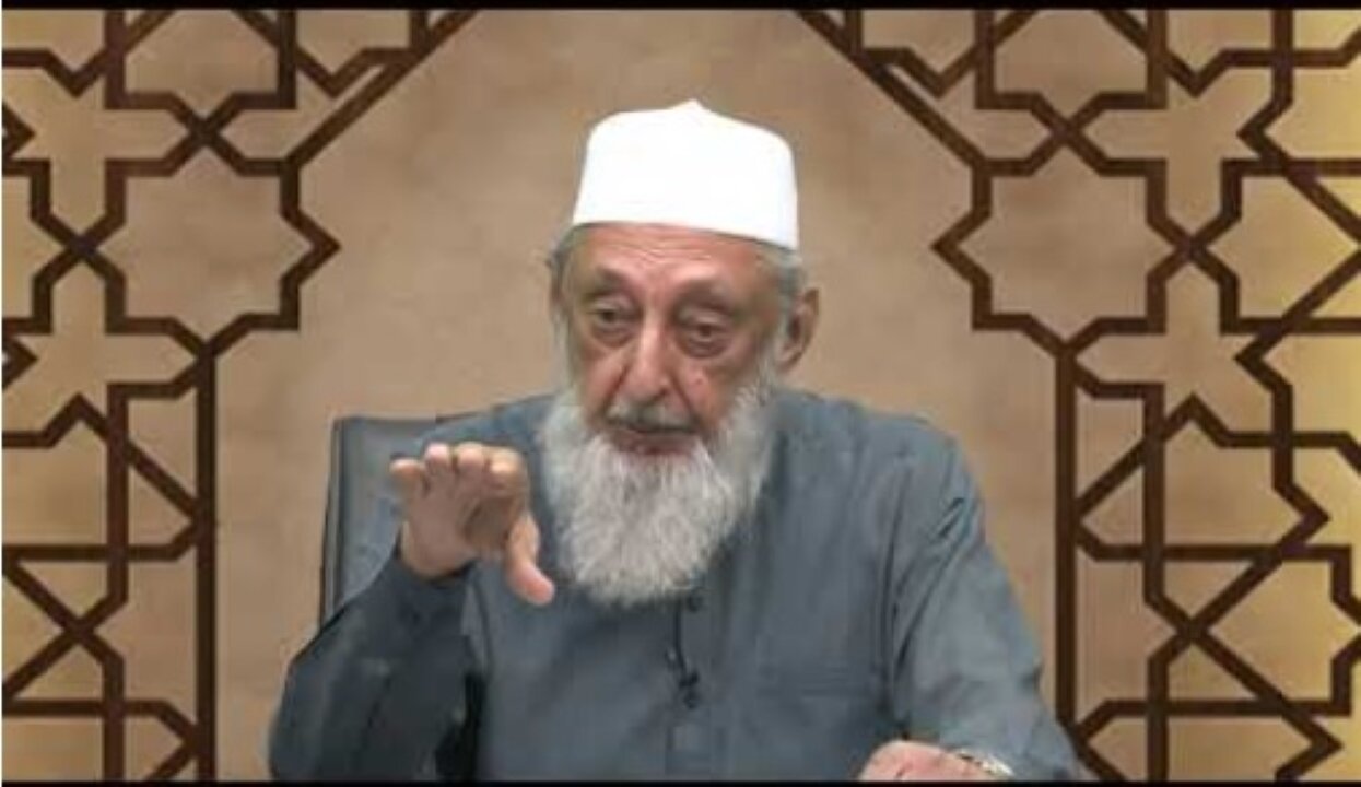 Sheikh Imran Hosein - Dabbatul Ard is a sign of the last day