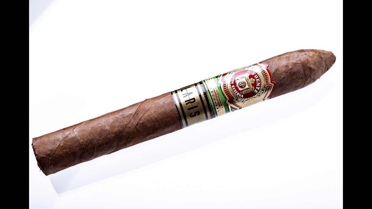 Arturo Fuente Solaris Cigar Review