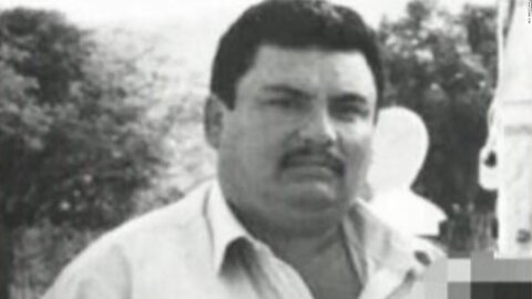 El Chapo's Brother Indicted, Federal Court Temporarily Halts Vaccine Mandate, Clinton OP & Gazprom
