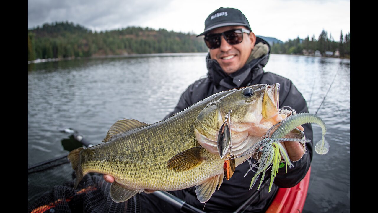 Cold, Raining, and Biting the Blade | Washington State, USA