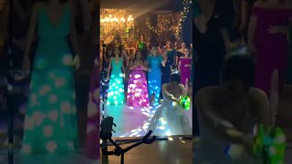 NÃO SOBROU NADA… #shorts #festadecasamento #noiva #bouquet #bastidores #madrinhasdecasamento