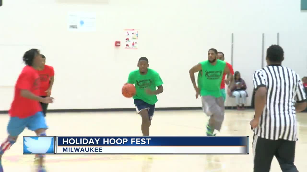 Holiday Hoop Fest in Milwaukee