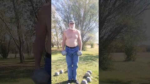 60lbs dumbbells Shrugs, Crazy 🤪 old man, Outdoor lifting series