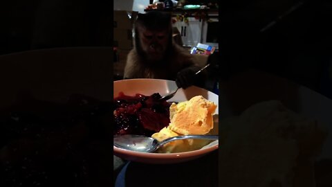 Tricked mom! She thought she was getting a break for a second but her snack looks yummy too! Ran and