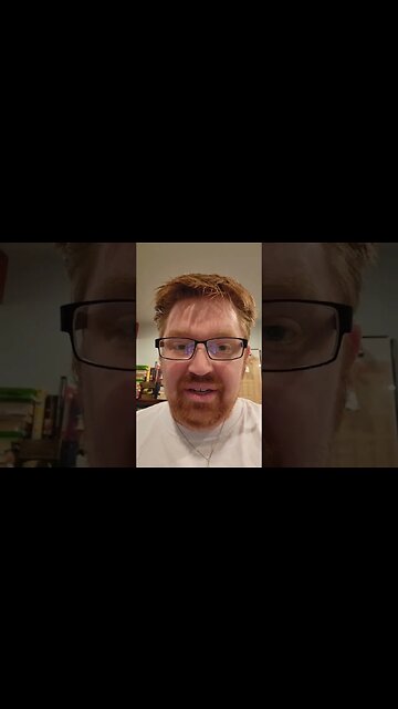 Mommie Beerest has Marge Simpson Helping out at Moe's #shorts