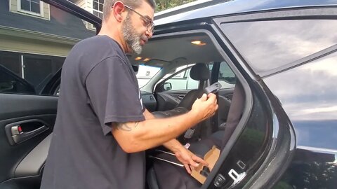 How to hang stuff properly in your car