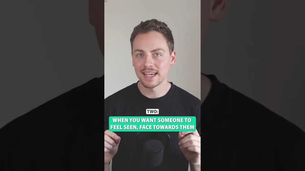 Improve your social skills with these 3 body language hacks